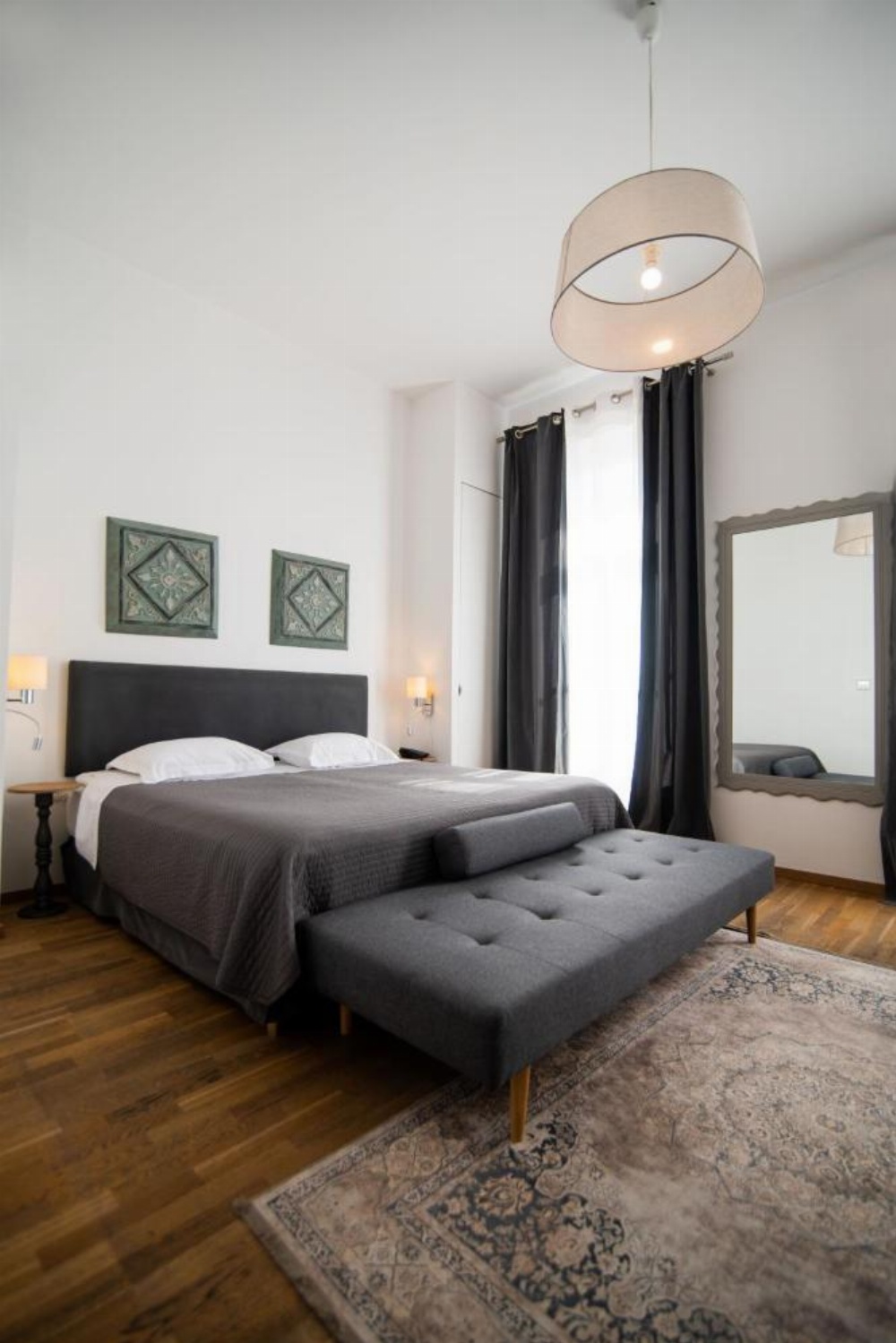 Emporikon Athens Hotel